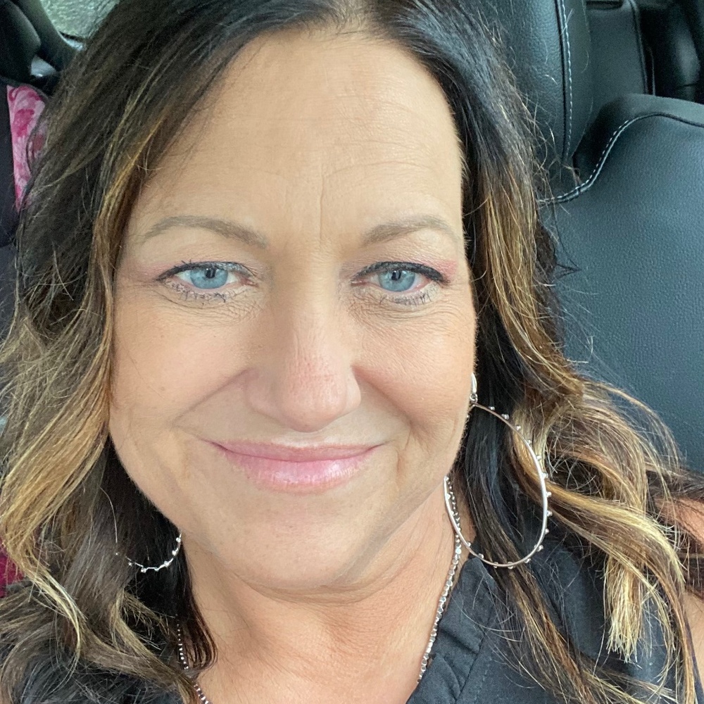 Meet your Posher, Holly Fletcher